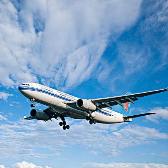 Air International Kapıdan Kapıya Kargo Hizmetleri Çin'den Danimarka İrlanda'ya Nakliye